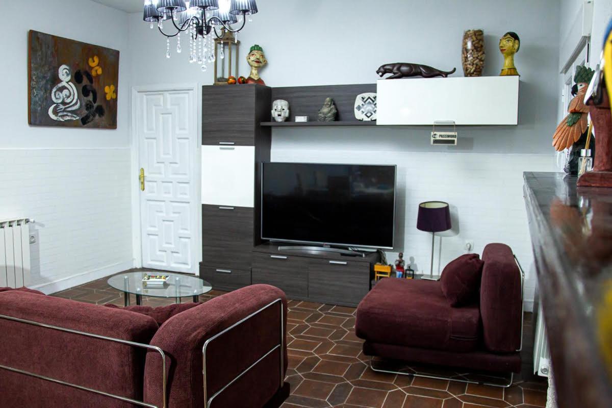 Casa Cadalso, Mirador De Gredos, Madrid Pensionat Cadalso de los Vidrios Eksteriør billede